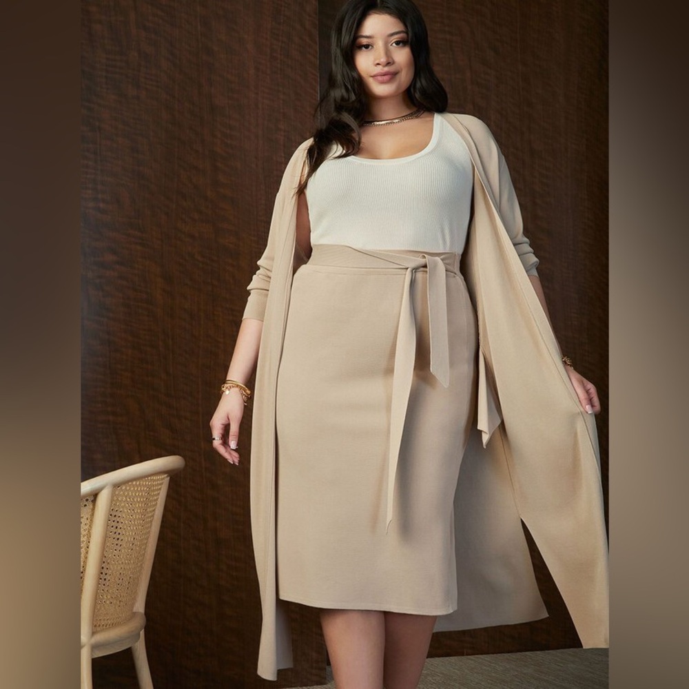 ELOQUII Throw On Duster, Oxford Tan, size 14/16.